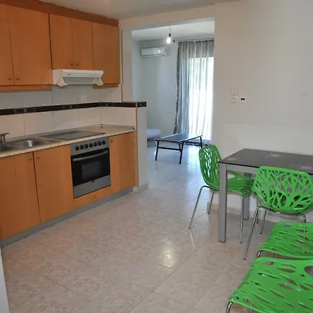 Дом отдыха Nikitas *