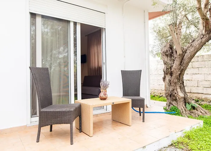 Nikitas * コス・タウン